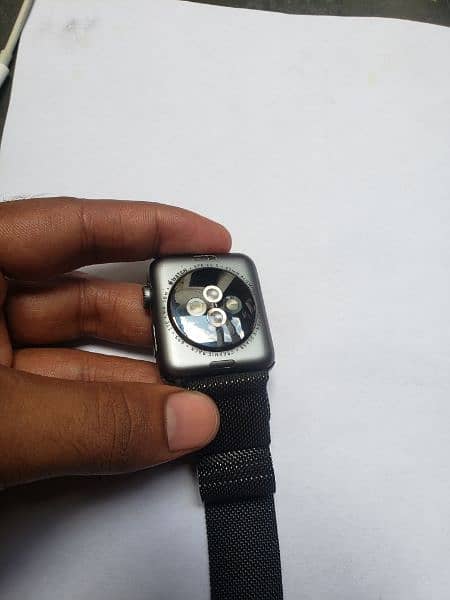 Apple watch series 3 cellular version 6