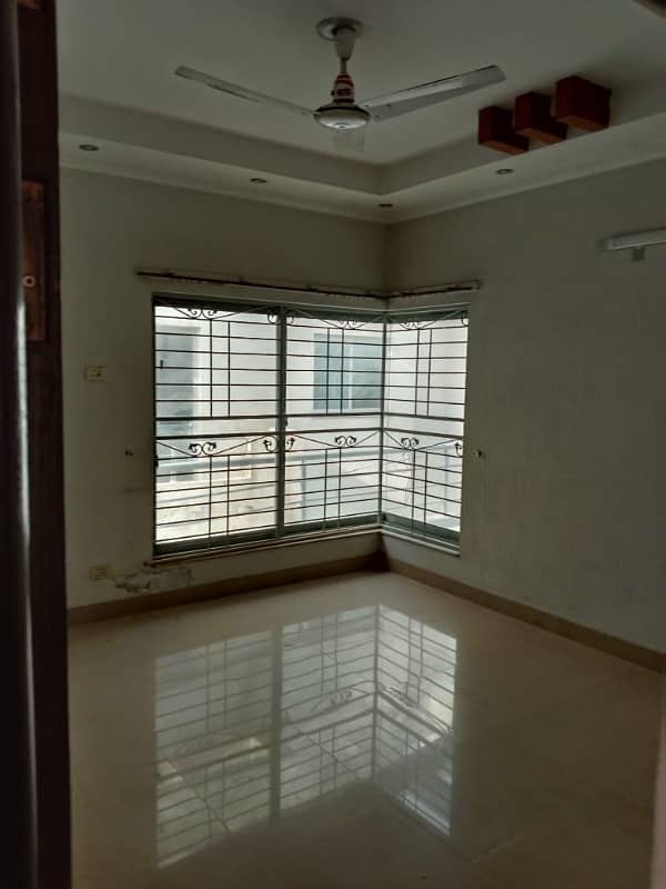1 Kanal Vip Used Double Storey House Available For Sale In PCSIR 2 By Fast Property Services Real Estate And Builders Lahore With Original Pics Of This House 40