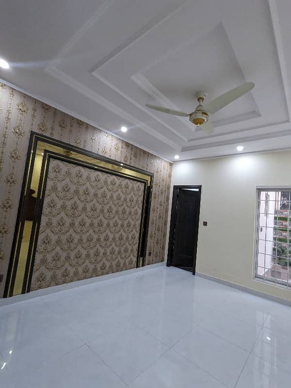 BRAND NEW 7.5 Marla Double Storey Double Unit Latest Accommodation Luxury Stylish Proper House Available For Sale In JOHER TOWN LAHORE By FAST PROPERTY SERVICES REAL ESTATE And BUILDERS With Original Real Pics . 13