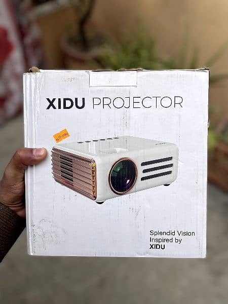 Xidu XDT3 Projector and Jeemak Android Projector 0