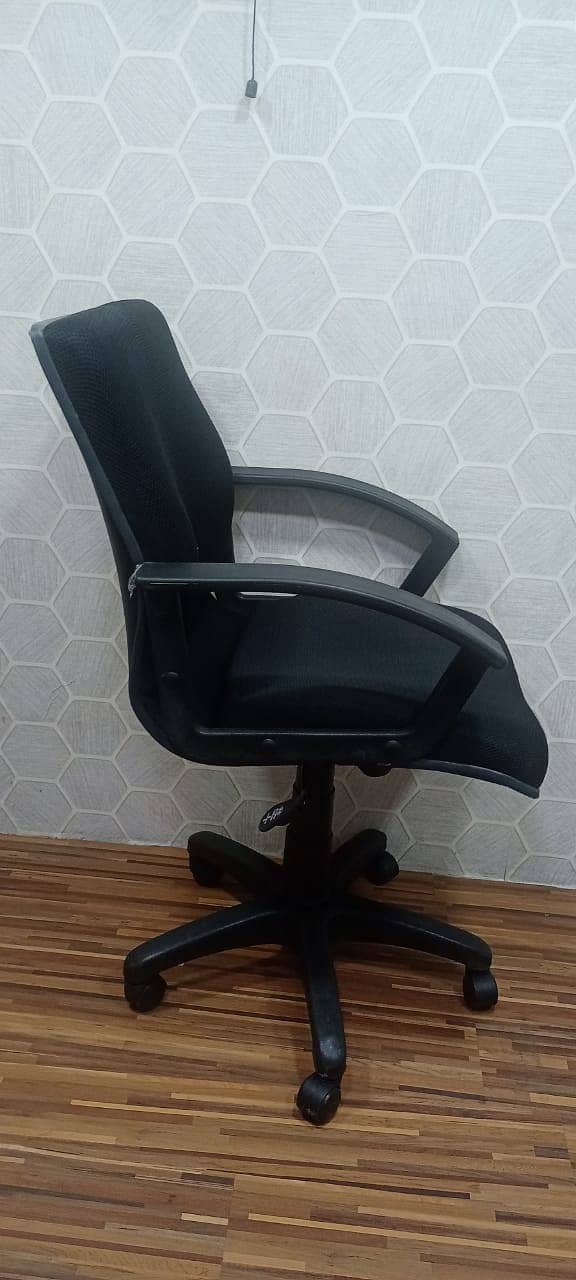 Adjustable Guaranteed Chair 13