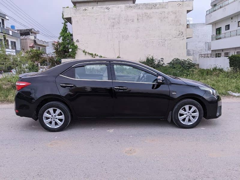 Toyota Corolla GLI 2015 4