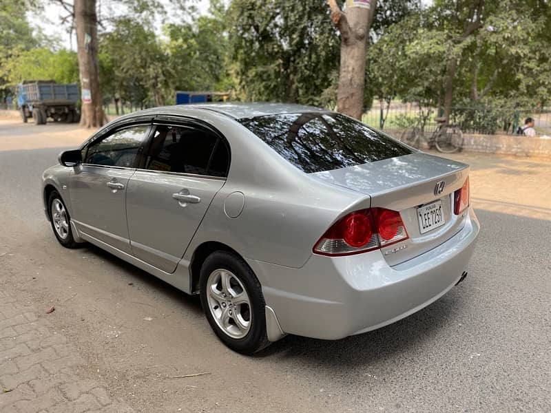 Honda Civic reborn VTi 2012 4