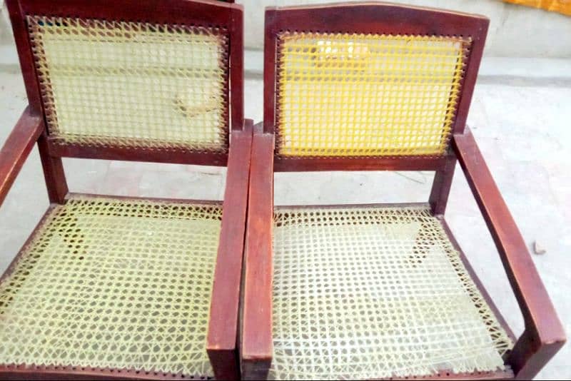 Chairs in Good condition 1