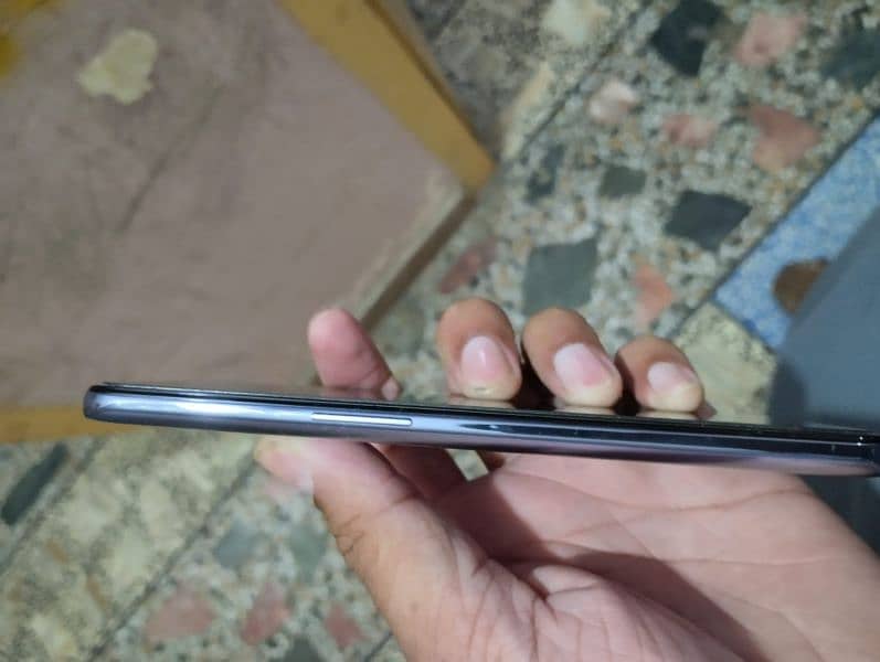 OnePlus 9 5g 12gb ram 128gb dual Sim approved just back pe line ha 10