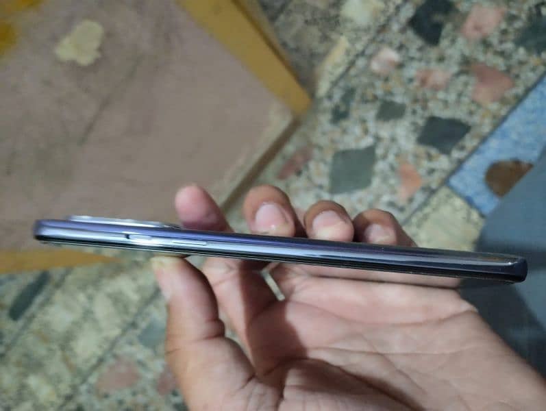 OnePlus 9 5g 12gb ram 128gb dual Sim approved just back pe line ha 11