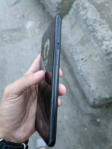 one plus 9 pro 12/256 dual sim approved no shade no dot all oky 1