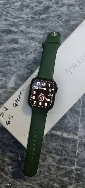 Apple Watch(Series 7, 45MM) 0