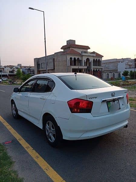 Honda City IVTEC 2014 4