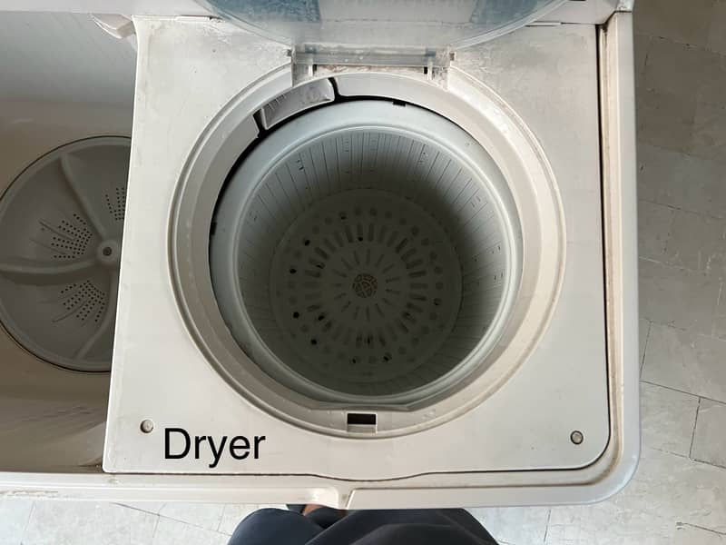 Haier HWM120 12kg Washing Machine & Dryer 1