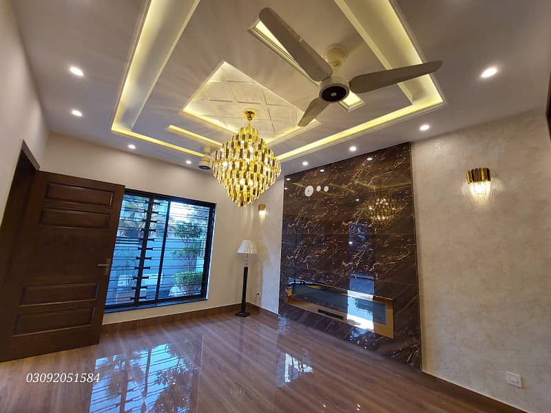10 MARLA BRAND NEW LUXURY HOUSE FOR SALE 3