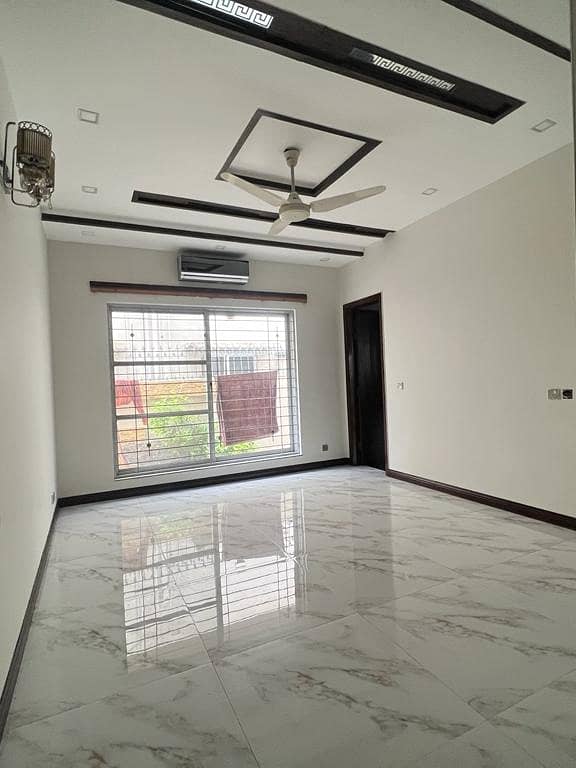 1 Kanal Full House Available For Rent In DHA Phase 7 Lahore 18