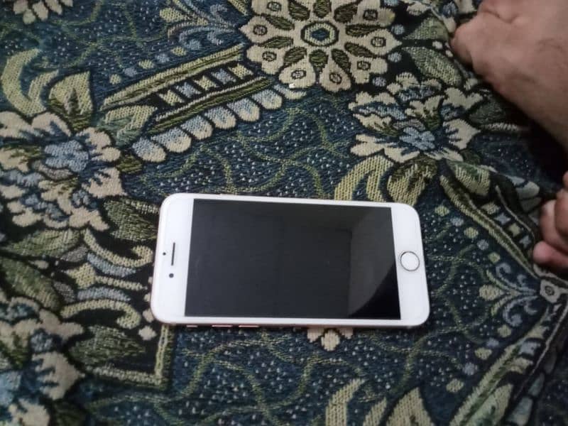 iphone 8 non pta in good condition urgent sale 4