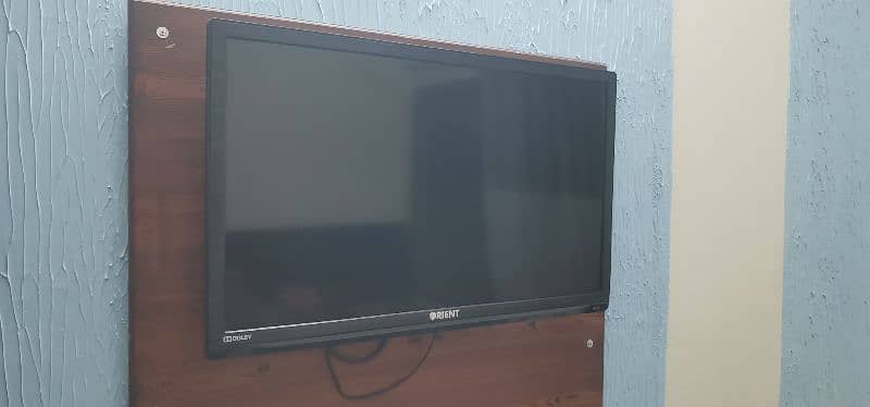 Orient simple 32 inch Led 0
