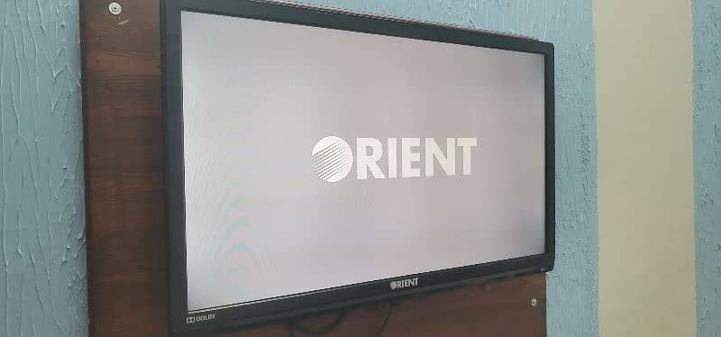 Orient simple 32 inch Led 1
