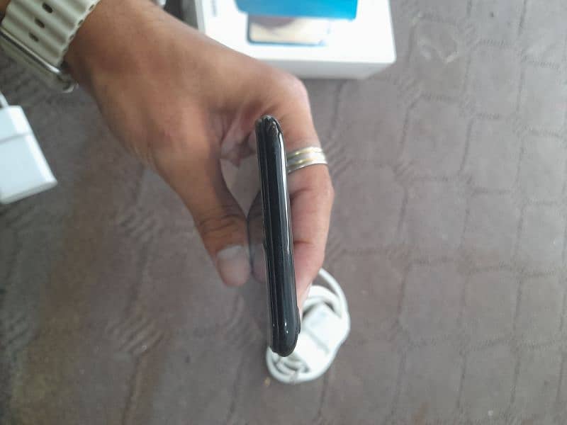 tecno spark 4 3+32 with charger 6
