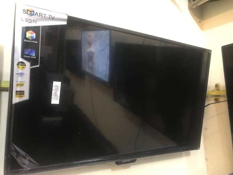 32 inch Smart LED TV With Warranty 43" Smart UHD 8k model 03334804778 1