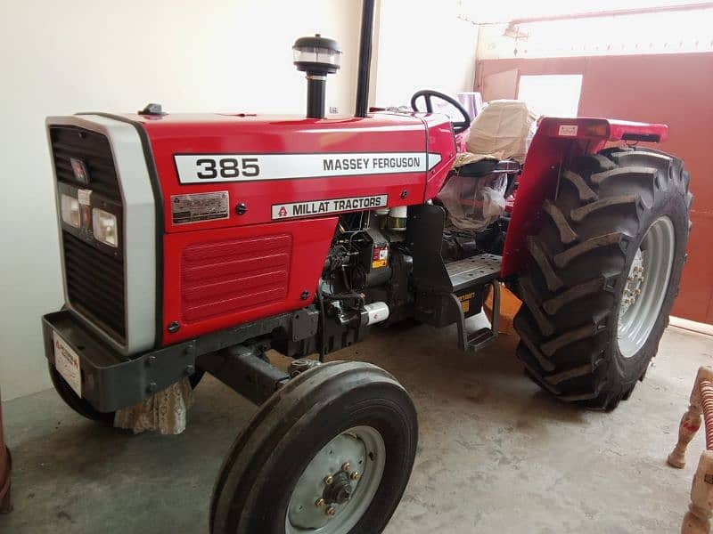 Massey Ferguson 385 1