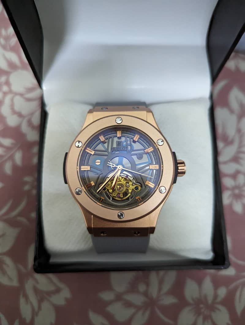 HUBLOT Automatic Watch 0