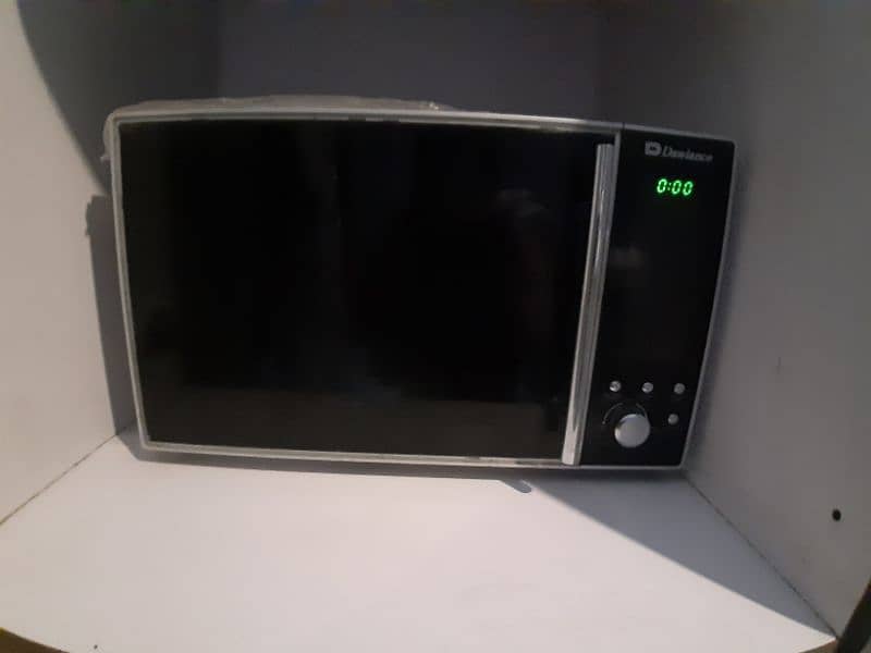 microwave oven 0