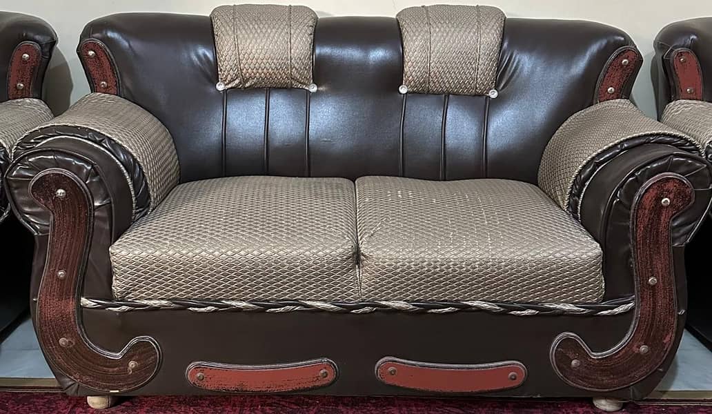 7 seater sofa is up for sale 1
