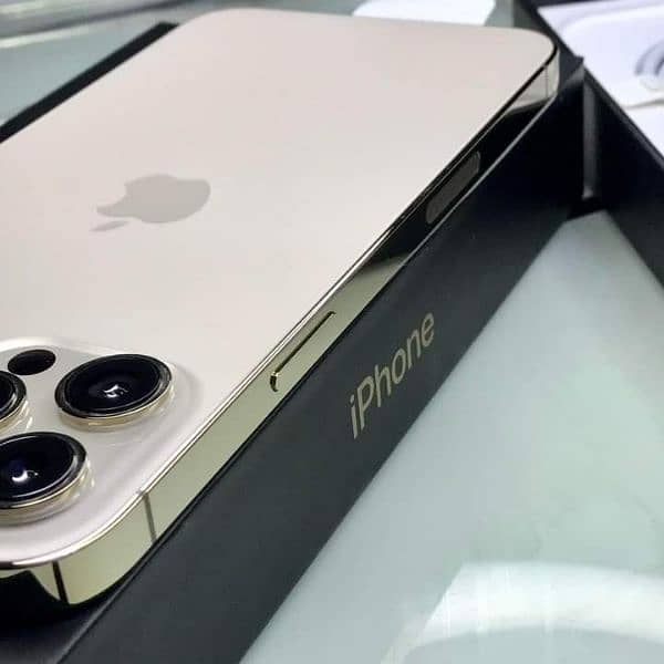 iphone 12 pro max 256 Gb memory pta approved my WhatsApp 0330=5925=135 1