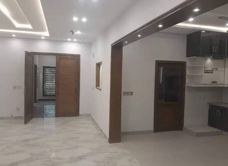 One Kanal House For Rent in Bahria Town Lahore 2