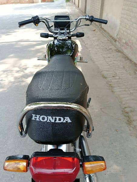 Honda CD 70 Lush Condition 2