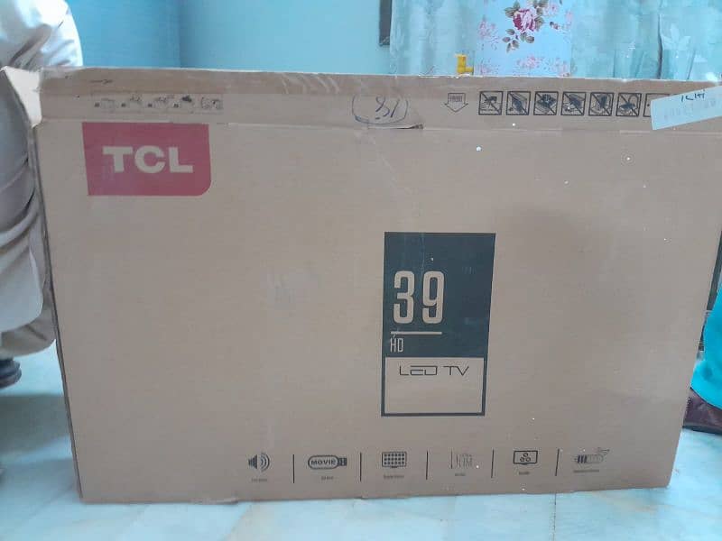 TCL LED 39 INCHES 0