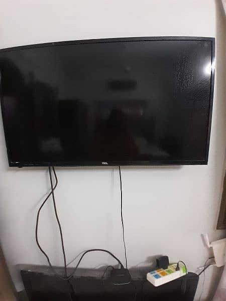 TCL LED 39 INCHES 1