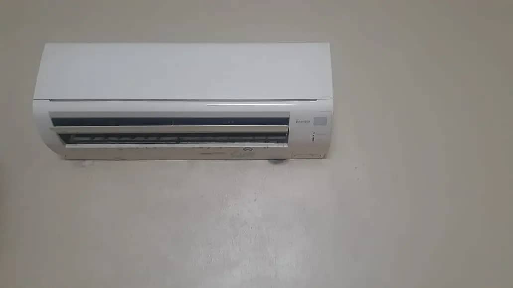Mistubishi 1.5 Ton Inverter AC 0