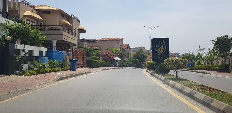 1 Kanal Plot For Sale On Sunset Avenue, Phase 01, Bahria Town, Rawalpindi 5