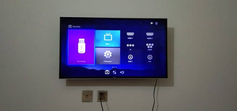 43 inch smart TCL led 2