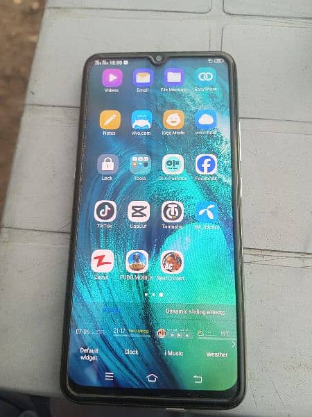 vivo S1 8+256 Pta approved mint condition 2