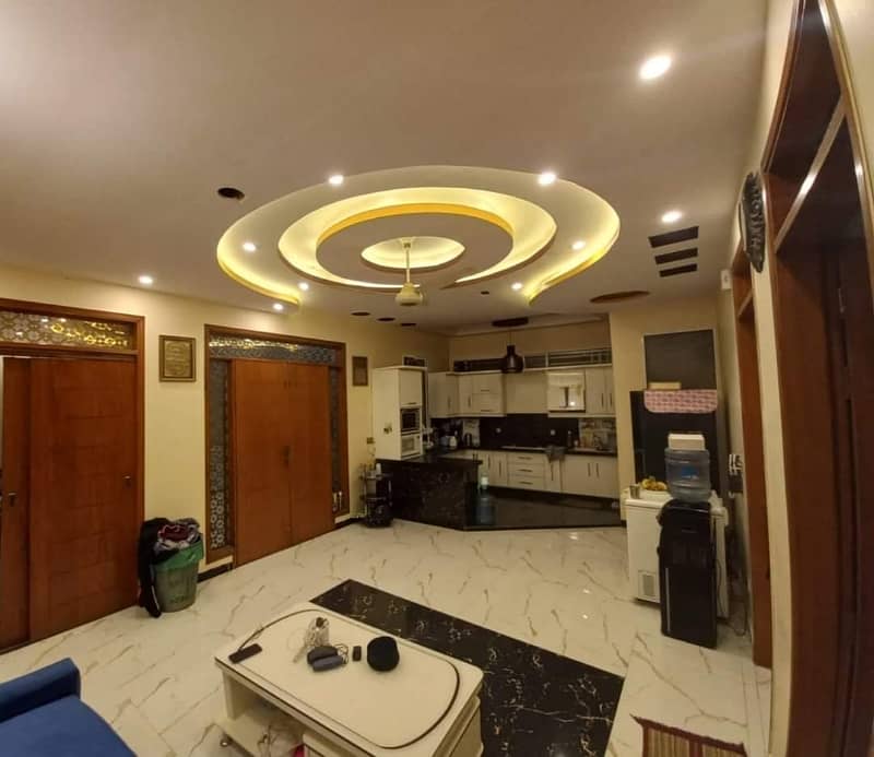 BANGLOW FOR SALE VIP BLOCK GULISTANE JOUHAR 12