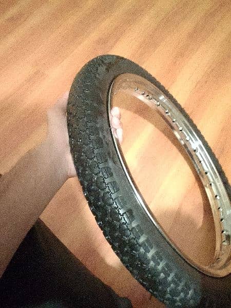 70cc service tyre back new 0
