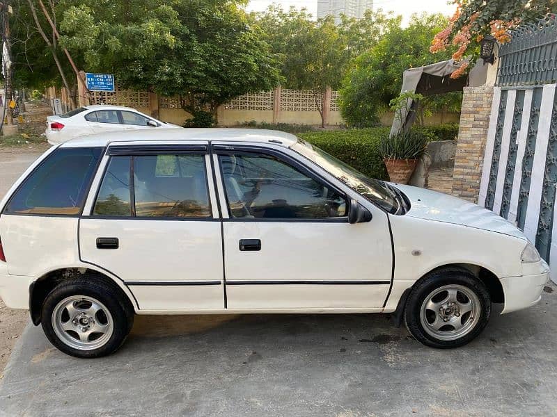 Suzuki Cultus VXR 2001 2