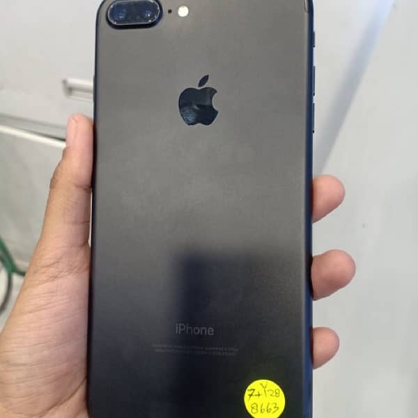 iPhone 7 Plus mat black 1