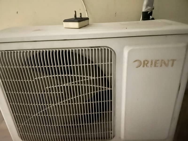 Orient 1 ton AC 0