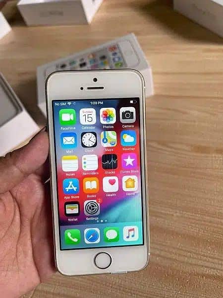 I phone 5s 64 GB my WhatsApp number 0309,4469,968 0