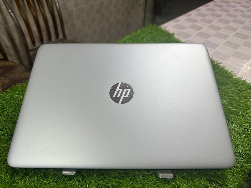 HP EliteBook 840 G3 (Touch & Type), 4