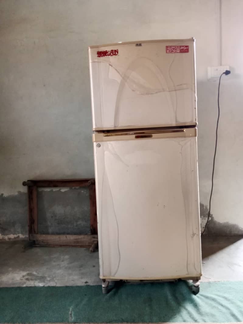 Refrigerator Dawlance 3