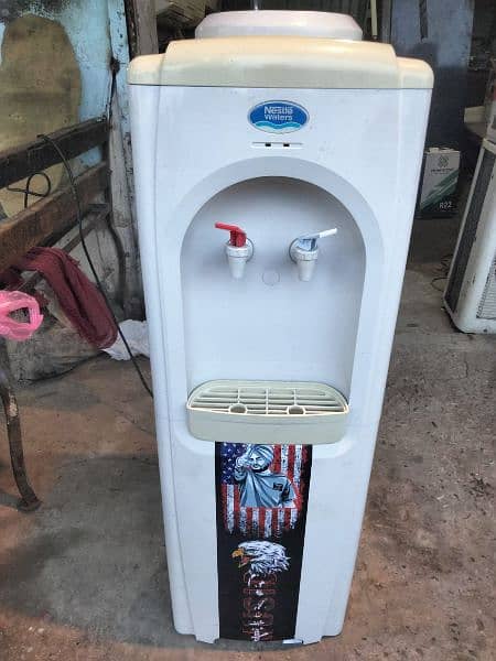 water Dispenser 03069710512 3