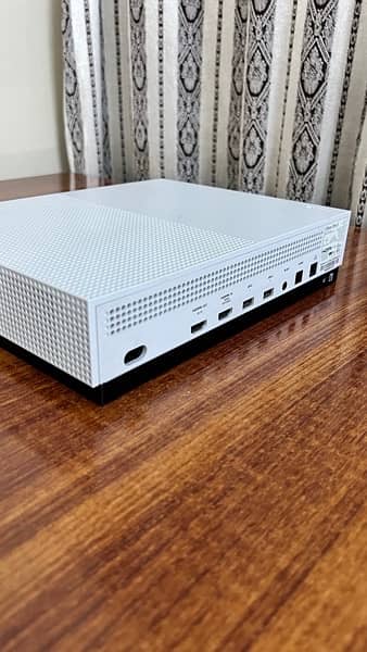 XBOX ONE S  -  1TB  with games 7