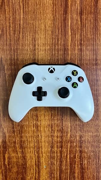 XBOX ONE S  -  1TB  with games 10