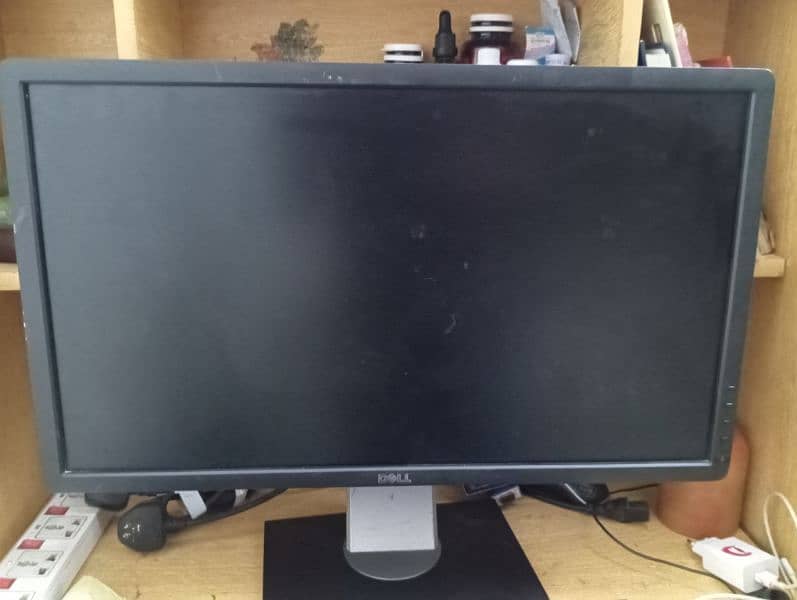 Hp cpu and Dell monitor 1