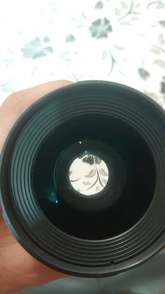 samyang f1.8 35mm prime lens for urgent sale 1