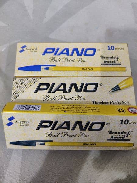 piano pens 3 boxes 1