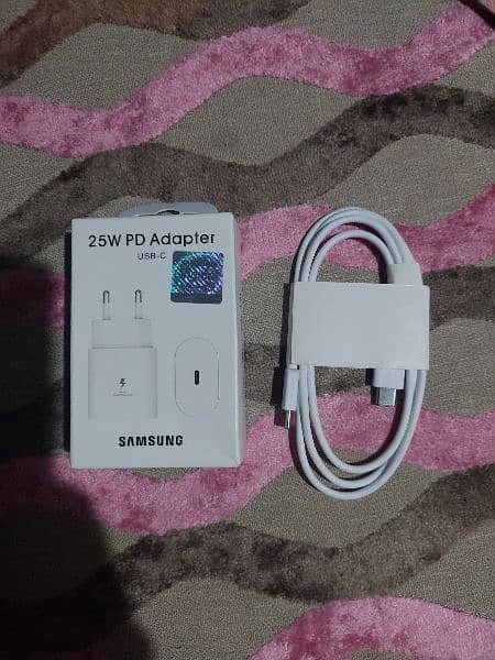 SAMSUNG COMPLETE 25W ADAPTER WITH FREE WIRE 0