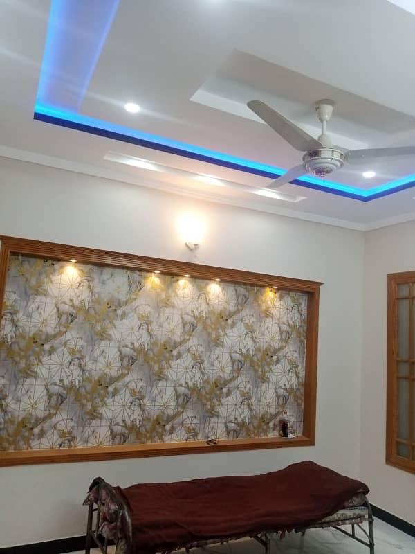 35*70 upper portion For Rent in G 13 Islamabad 3